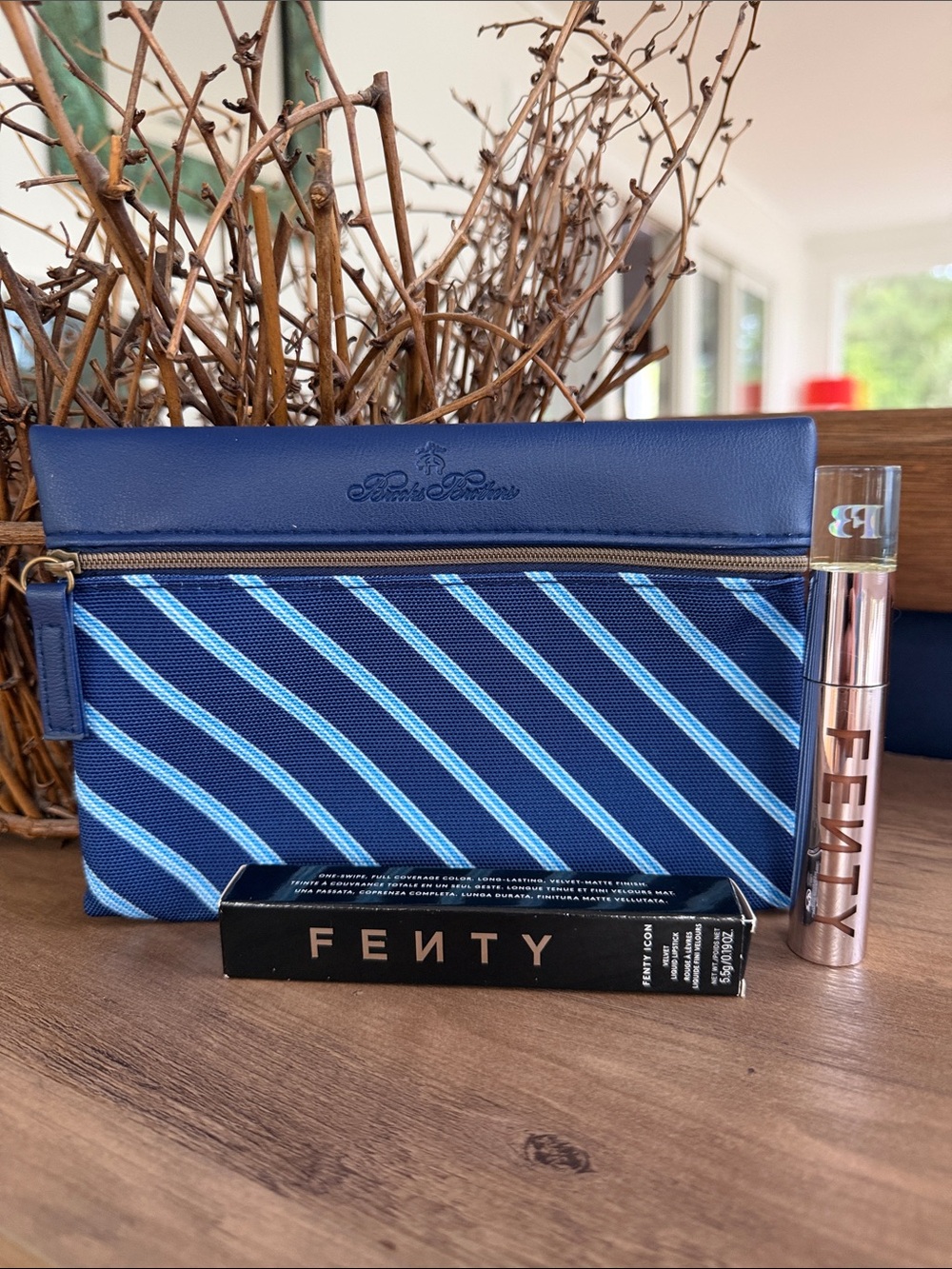 Fenty Beauty Lipstick with Cosmetic Pouch
